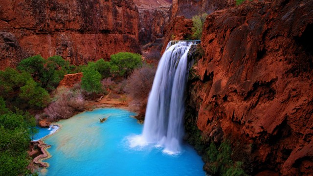 Beautiful-Waterfalls-640x360.jpg
