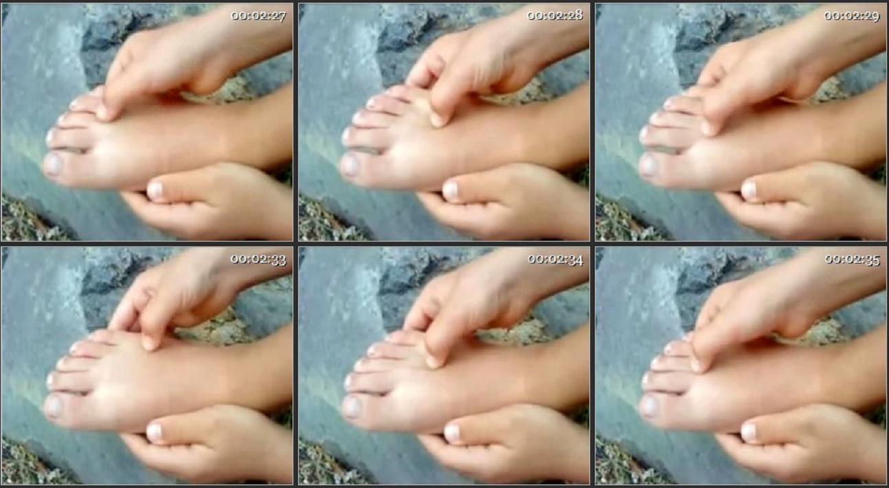 feet reflecology (8).jpg