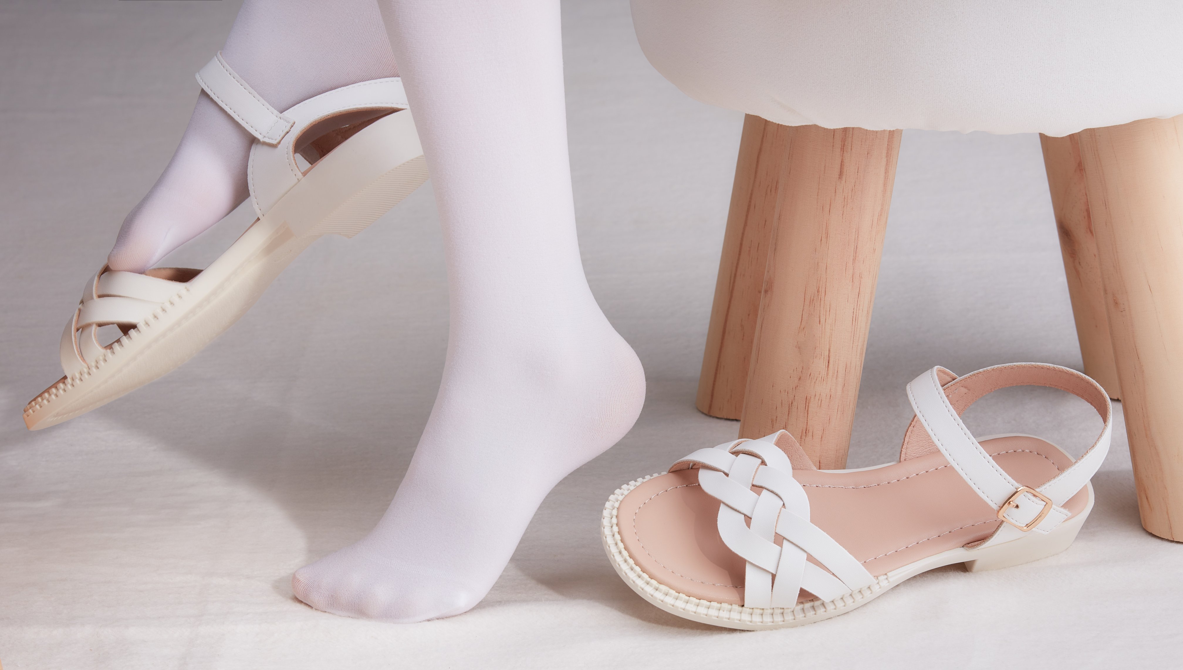 white sandals-8909.jpg