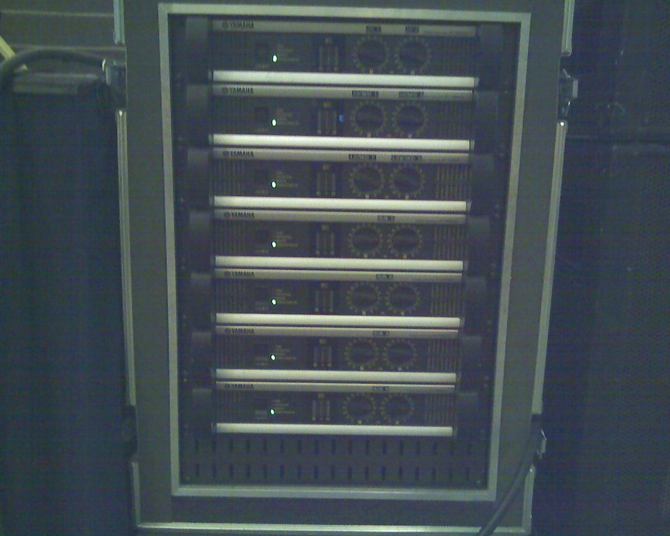 AS 2009 - Amp Rack 2.jpg