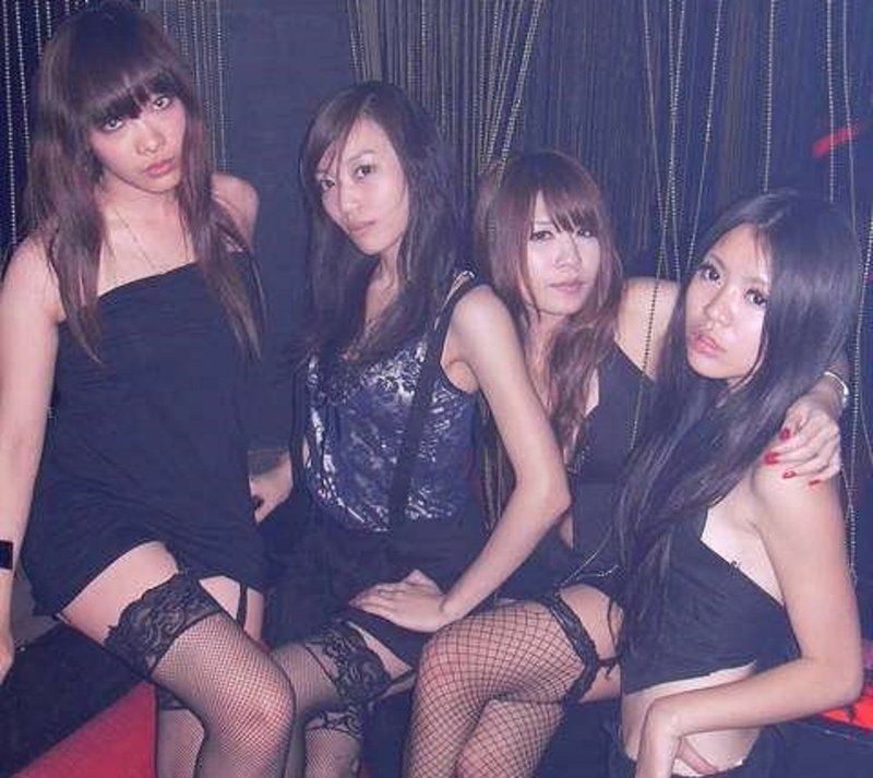 japanese girls clubbing23.jpg