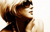 Woman-Sunglasses-Slider1.jpg