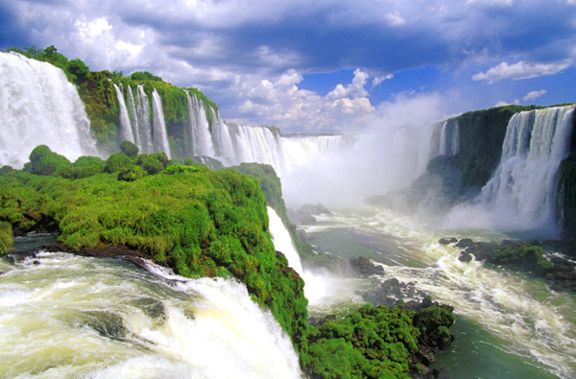 Argentina_Iguazu.jpg