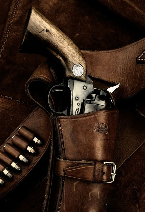188-revolver-12-a60a95d9-sz688x1