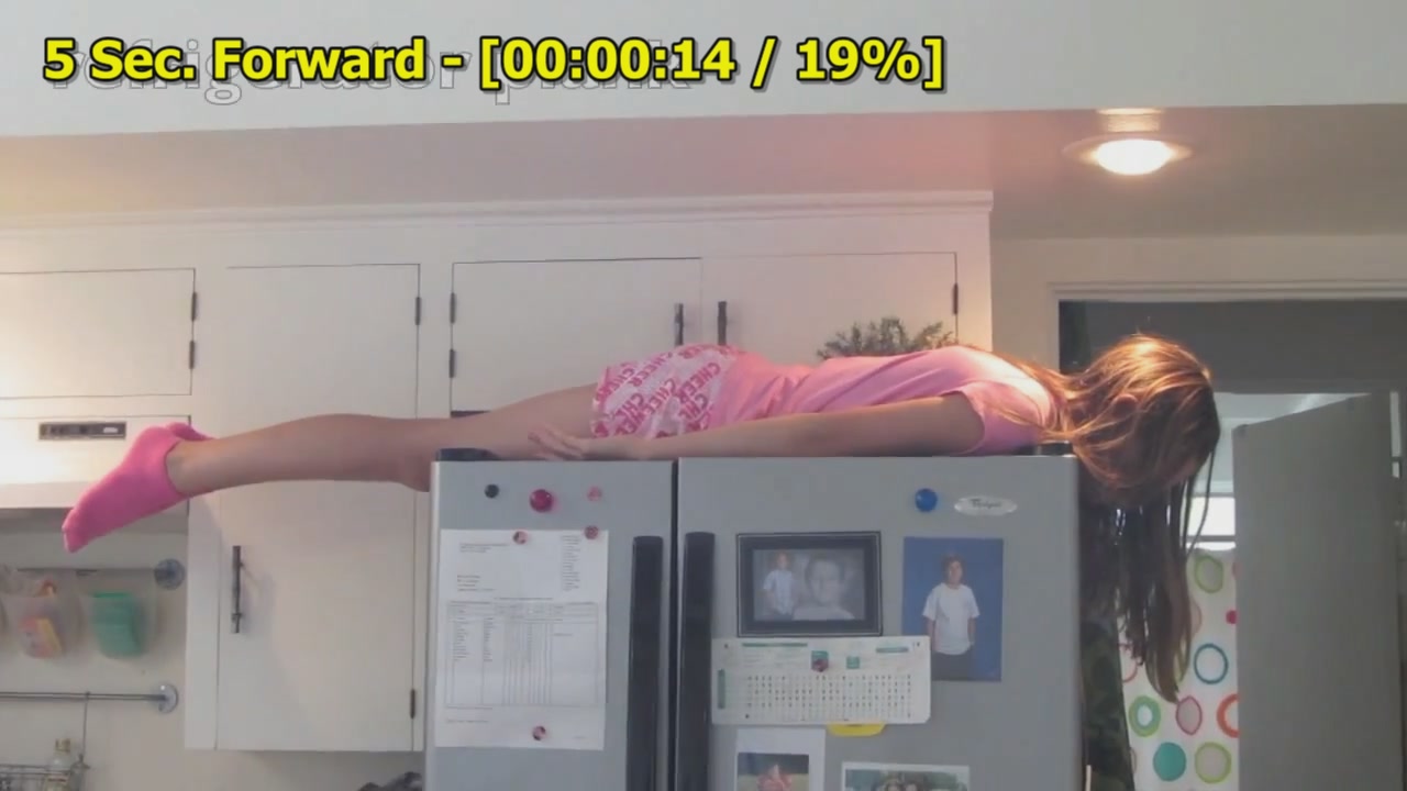 Lani Goes Planking_[22-57-40].jp