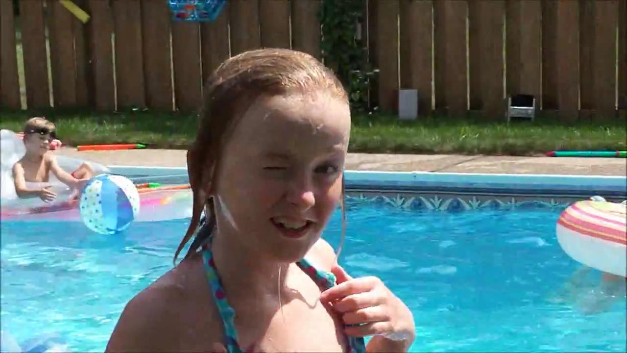 Girl Scout Pool Party 2011[10-26
