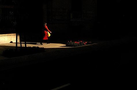 shaDOWS aNd light5_red.JPG