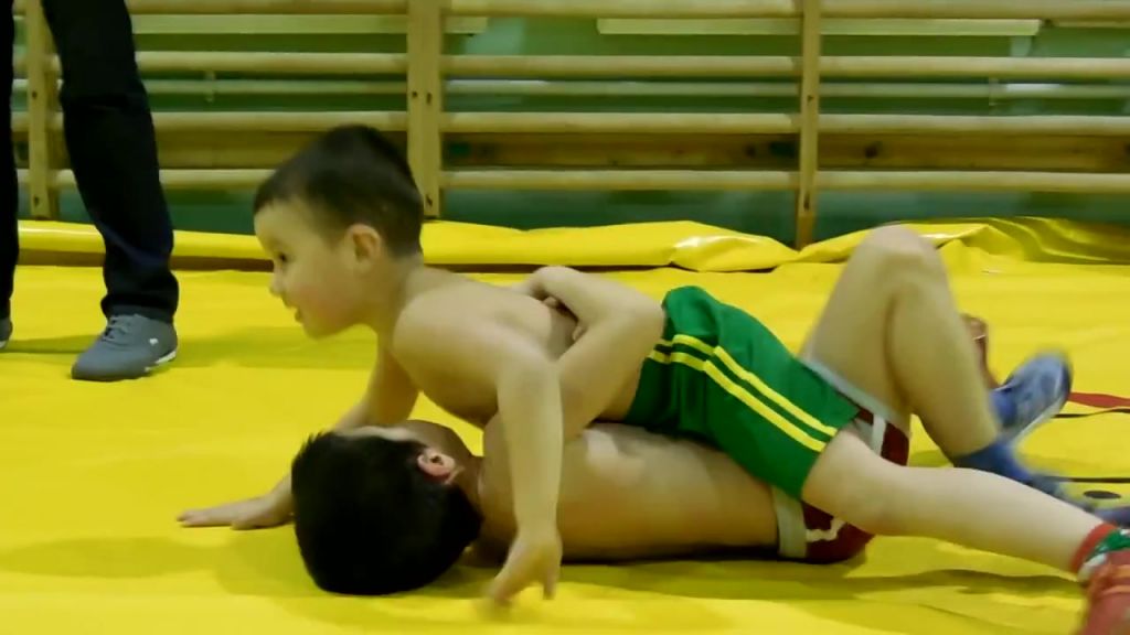 YOUNG WRESTLERS 0276.jpg