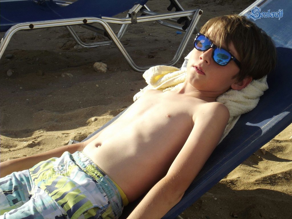 Misha on the beach in Greece008_