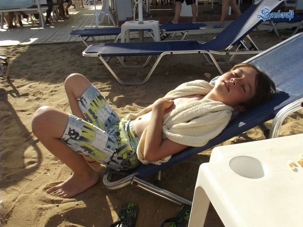 Misha on the beach in Greece006_