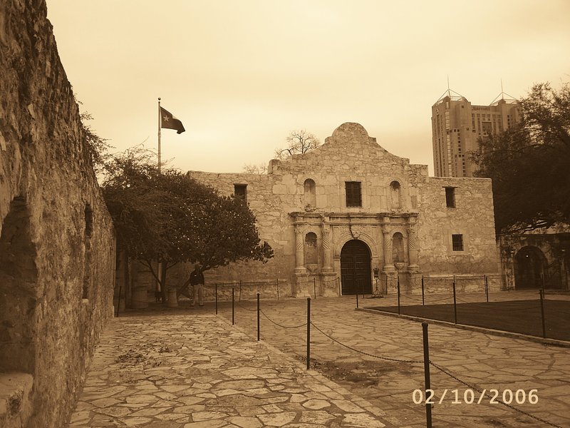 Alamo.JPG