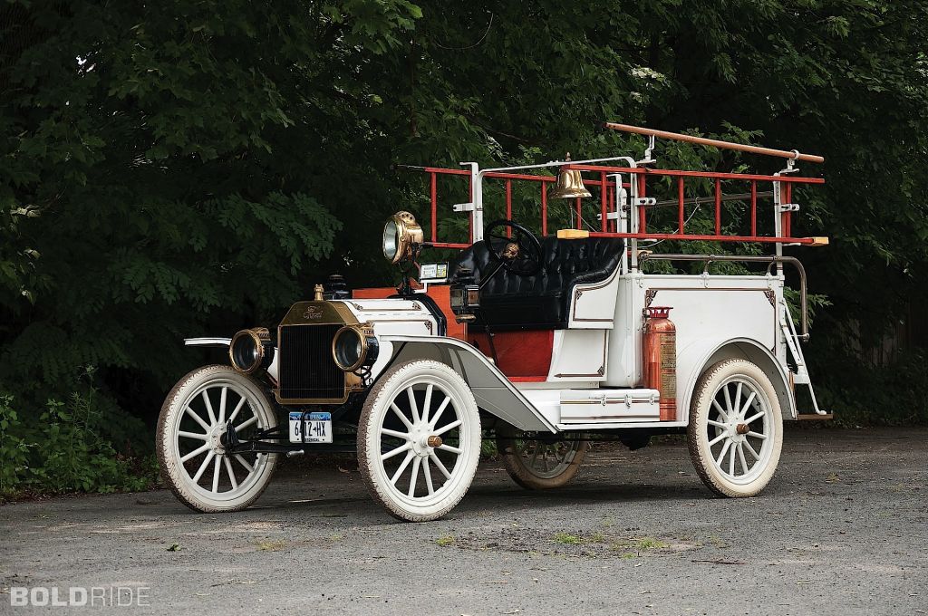 1913 Ford Model T Fire Truck.jpg