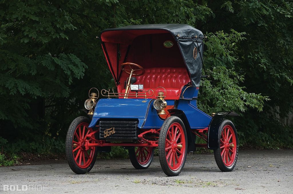 1904 Ford Model AC Runabout.jpg