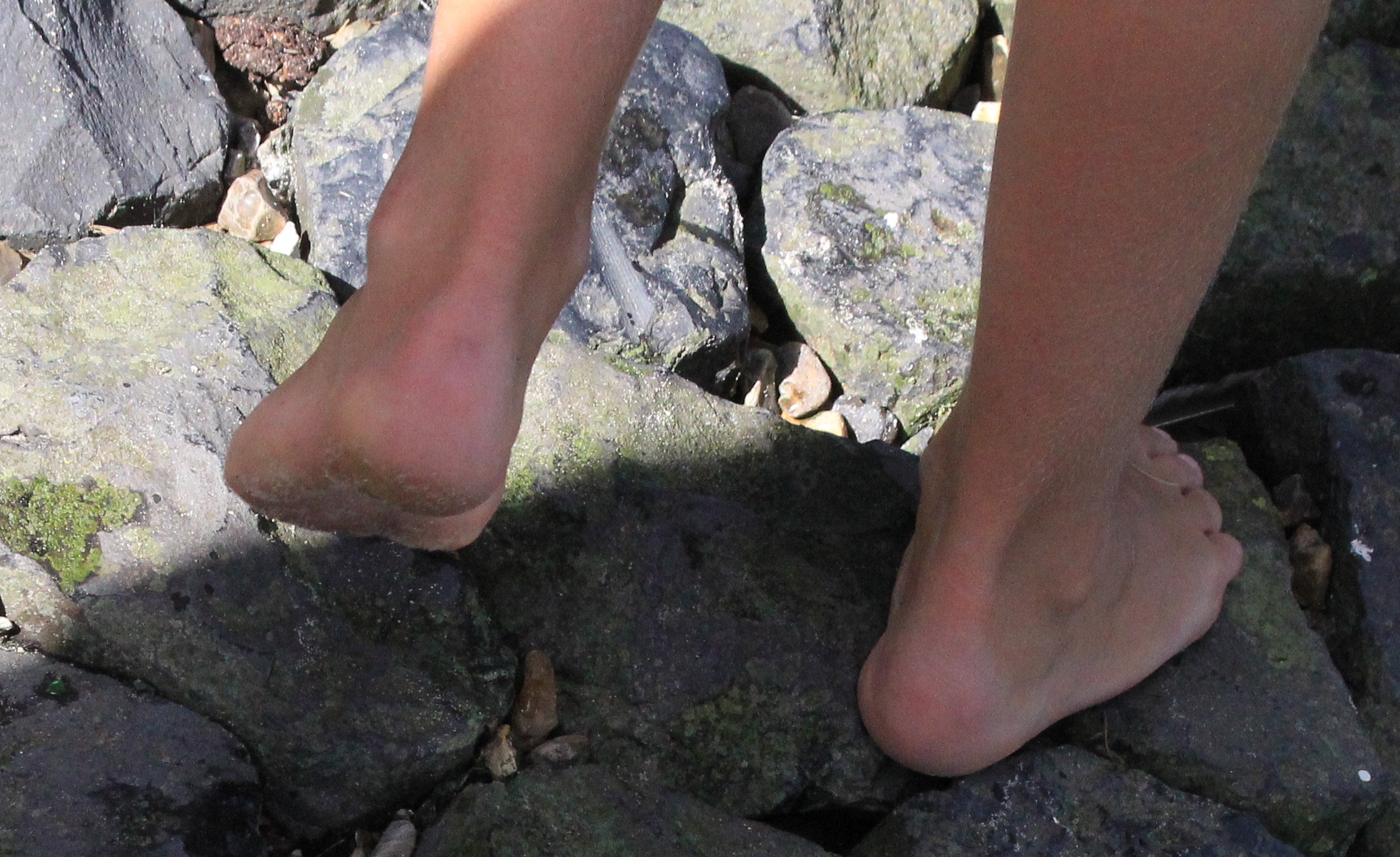 Olle feet (7).JPG