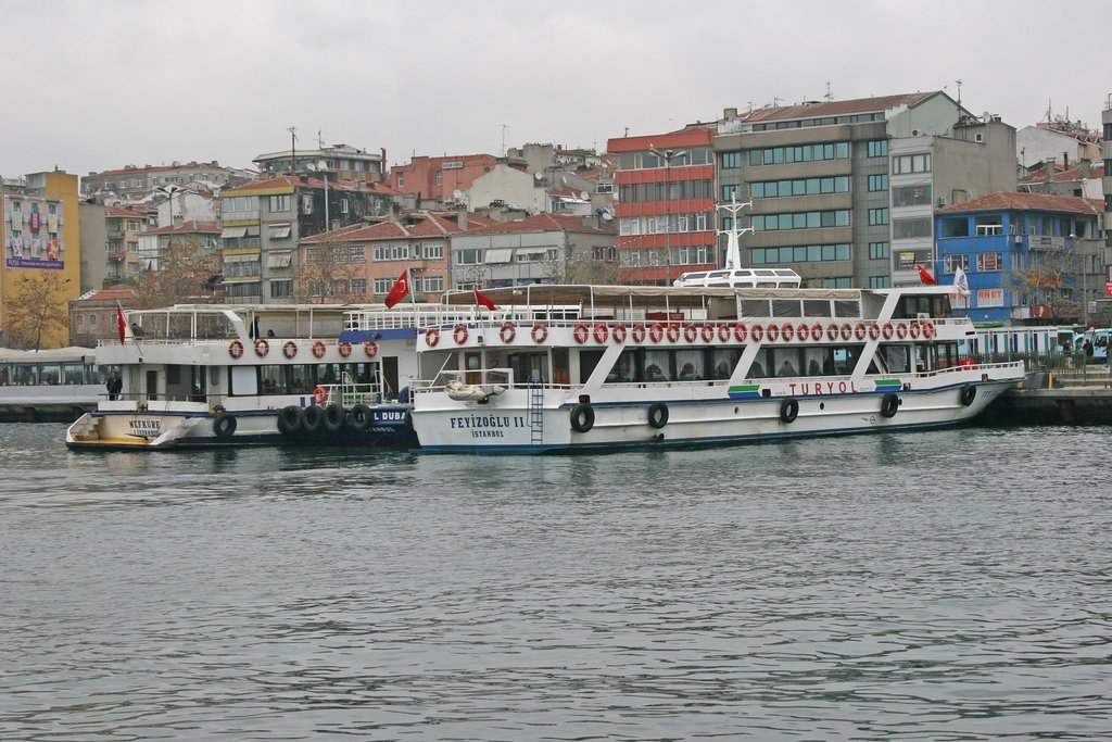 44. Ferries to other side of Gol