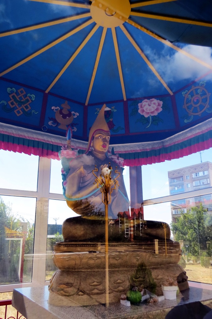 Лама Цонкапа, Элиста, буддизм, пагода, ступа
