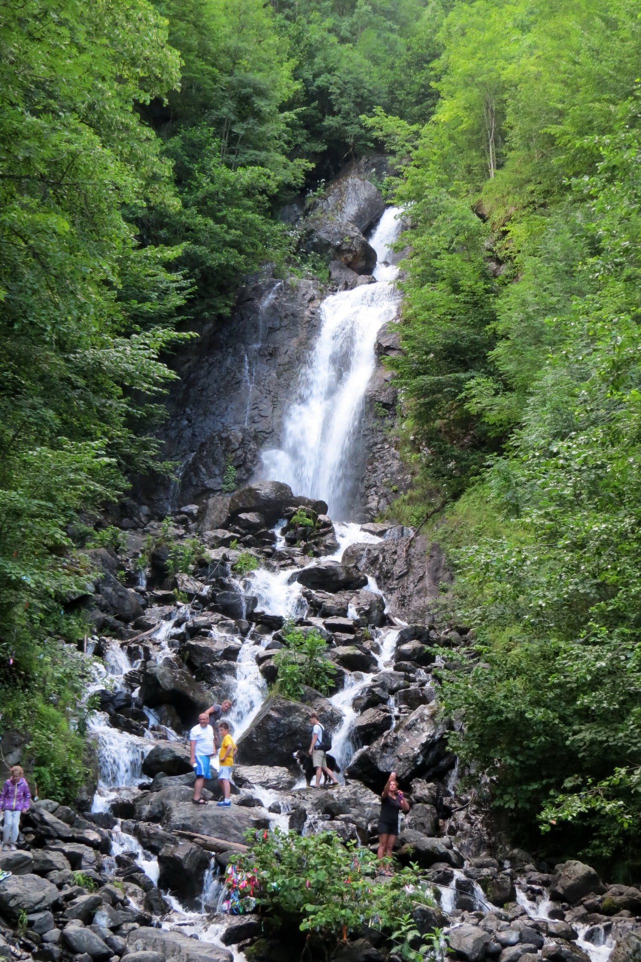 Молочный водопад, озеро Рица, Кавказ, Абхазия,  