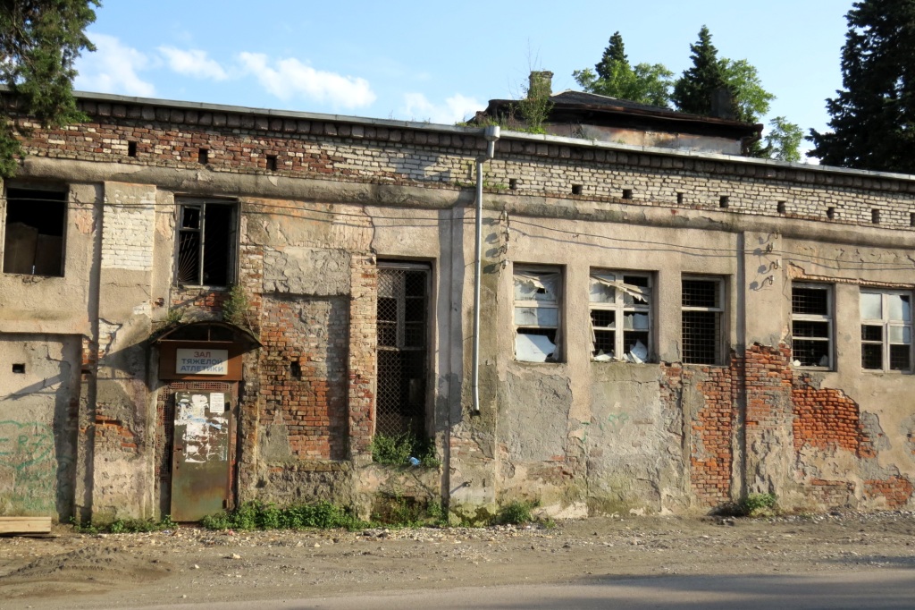 Абхазия, Сухум, заброшки, сталкерство, руины, разрушения