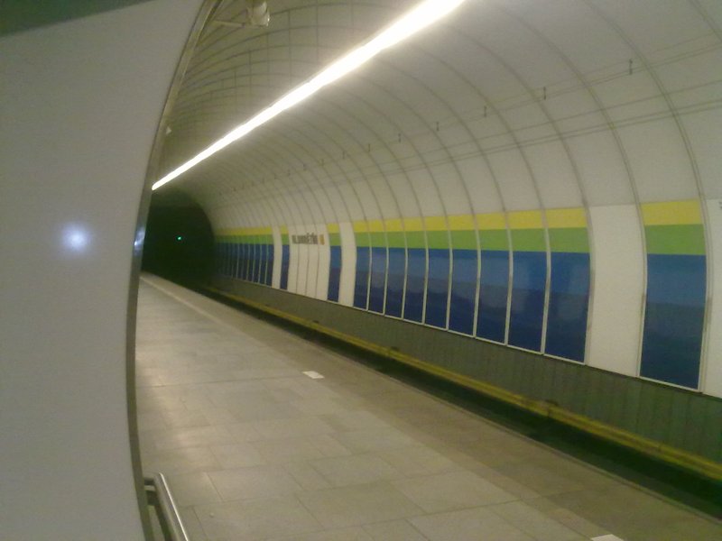 Hlubetin metro01.jpg